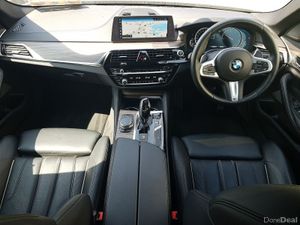 BMW 5-Series 520d xDrive M Sport - Image 4