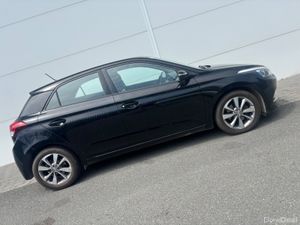 2017 HYUNDAI I-20 DELUXE 1.2D 5DR NCT - Image 3