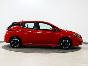 *127* 2022 Nissan Leaf acenta - Image 3