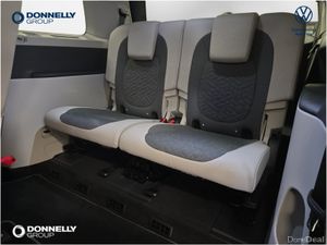Volkswagen Id. Buzz Estate Style Pro - Image 4