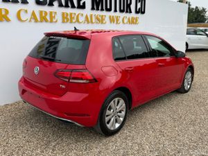 Volkswagen Golf 2017 Golf 1.2 Automatic - Image 4