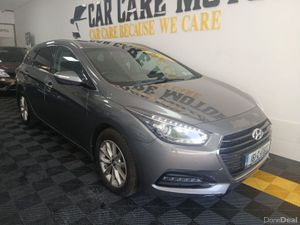 Hyundai i40 1.7 Crdi SE NAV Bl/dr 141 5DR - Image 2