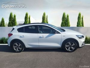 Ford Focus 125 PS Active Top Spec Heated Seats - Image 4