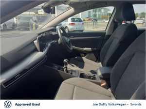 Volkswagen Golf 2.0 TDI 115HP Life - Image 4