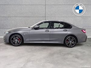 BMW 3-Series 330e M Sport Saloon - Image 4