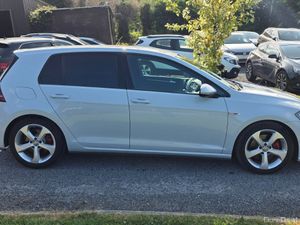VW Golf GTI 2017  (172) - Image 2