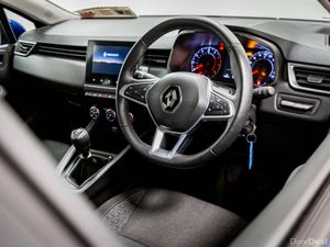 Renault Clio *Supe low mileage* Dynamique 1.0 Petr - Image 2