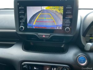 Toyota Yaris FINANCE AVAILABLE FROM €74 P/W - Image 4