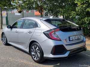 €11900 Honda Civic 2019 diesel ⛽️ nct&tax €11900 - Image 3