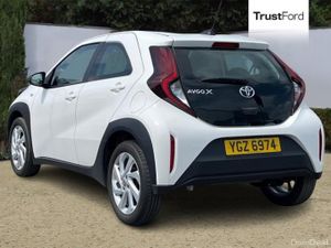 Toyota Aygo X Pure - Image 2