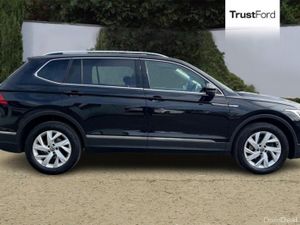 Volkswagen Tiguan Allspace Life - Image 3