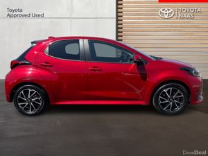 Toyota Yaris 1.5 LUNA SPORT 4DR A - Image 3