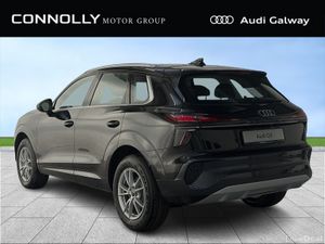 Audi Q3 €520 p/m E-HYBRID SE AUTO - Image 3
