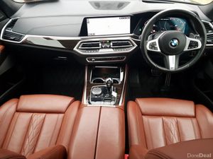 BMW X5 M50d - Image 4