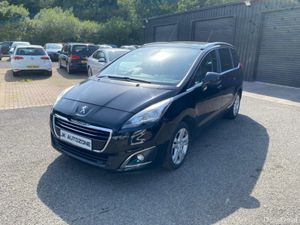Peugeot 5008 FAMILY 1.6 BLUE LEATHER - Image 4