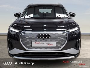 Audi Q4 e-tron E-TRON 45 S-LINE AUTOMATIC - Image 2