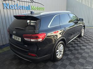 2015 Kia Sorento 2.2 Platinum AWD 7 seats - Image 3