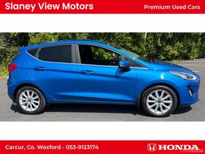 Ford Fiesta TITANIUM 5DR 1.0T 95 4DR - Image 2
