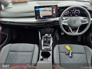 Volkswagen Golf GOLF 50 YEARS 1.5 TSI 150HP - Image 4
