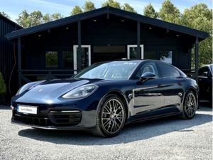 Porsche Panamera 4 E-HYBRID PLATINUM EDITION HUGE - Image 3
