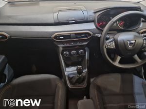 Dacia Sandero Stepway TCe 90 STEPWAY Essential - Image 3
