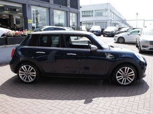 2017 MINI COOPER D 7 1.5D 5DR HATCHBACK AUTOMATIC - Image 3