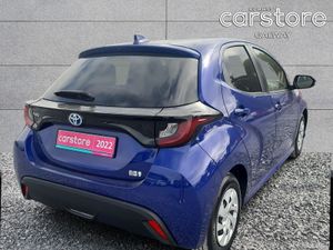 Toyota Yaris Hybrid X - Image 3