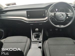 Skoda Octavia AMBITION 2.0TDI 115HP - Image 4