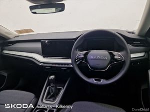 Skoda Octavia COMBI HUGE SAVING FROM NEW EX DEMO S - Image 3
