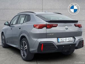 BMW iX2 eDrive20 M Sport - Image 2