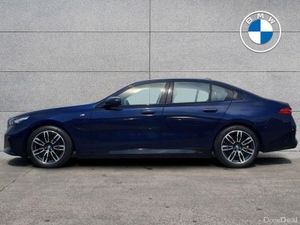 BMW 5-Series 530e M Sport Saloon - Image 4