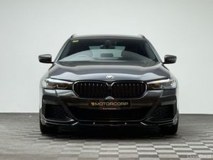 BMW 5-Series 530E M SPORT TOURING - Image 2