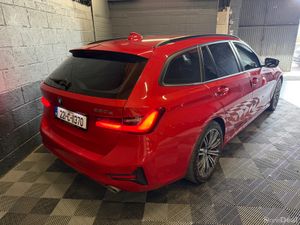 221 BMW 330e SE Pro Touring - Image 4