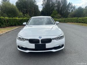 BMW 330E LUXURY AUTO 2016 - Image 2