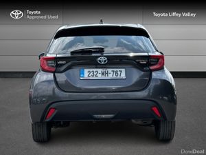 Toyota Yaris YARIS HYBRID LUNA SPORT - Image 4