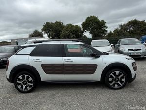2017 Citroën C4 Cactus  | Automatic 1.2L Petrol - Image 4