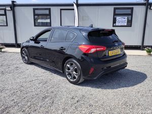 Ford Focus ST-LINE TDCI - Image 4