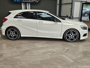 13 MERCEDES-BENZ A180 AMG BLACK LABEL 5DR AUTO - Image 3