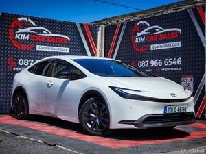 2023 Toyota Prius - Image 2