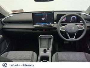 Volkswagen T-Roc LIFE 1.5TSI 116HP MHEV - Image 4