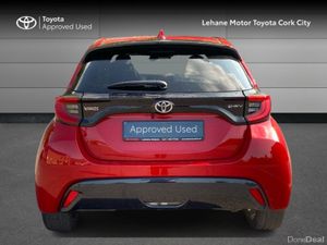 Toyota Yaris HYBRID PLATINUM - Image 4