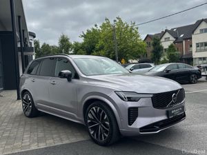 Volvo XC90 T8 ULTRA DARK Edition AWD PHEV Recharge - Image 3