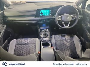 Volkswagen Golf 2.0 TDI 150HP R-Line *Black Pack * - Image 4