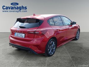 2025 Ford Focus ST-LINE 1.0T 5DR 125PS mHEV - Image 4