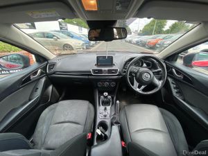 Mazda 3 2015 2.2 diesel - Image 4