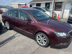 Skoda Superb 1.6Tdi 2014 - Image 2