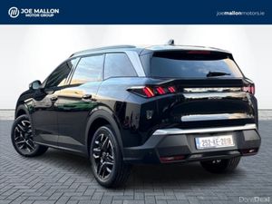 Peugeot 5008 Allure Hybrid AUTO - Image 2