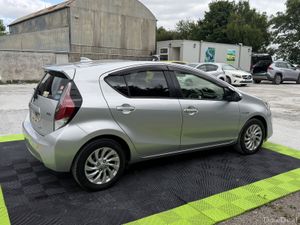 Toyota Aqua 2017 Leather Edition - Image 4