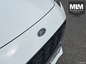 Ford Puma St-line 5D 1.0T 125 Mhev M6 FW - Image 4