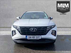 Hyundai Tucson Executive 5DR - Image 2